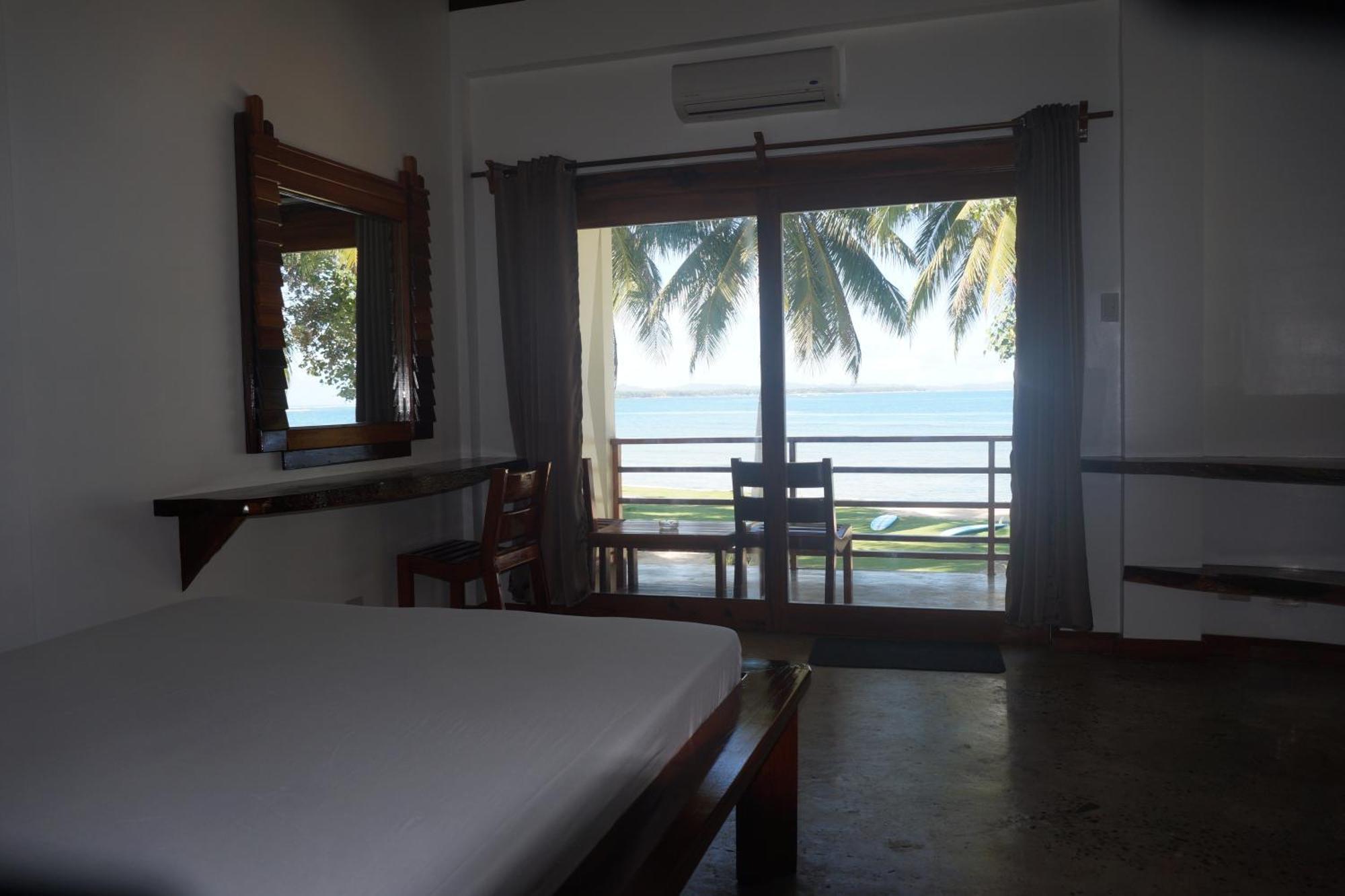 Ocean 101 Beach Resort General Luna  Bagian luar foto